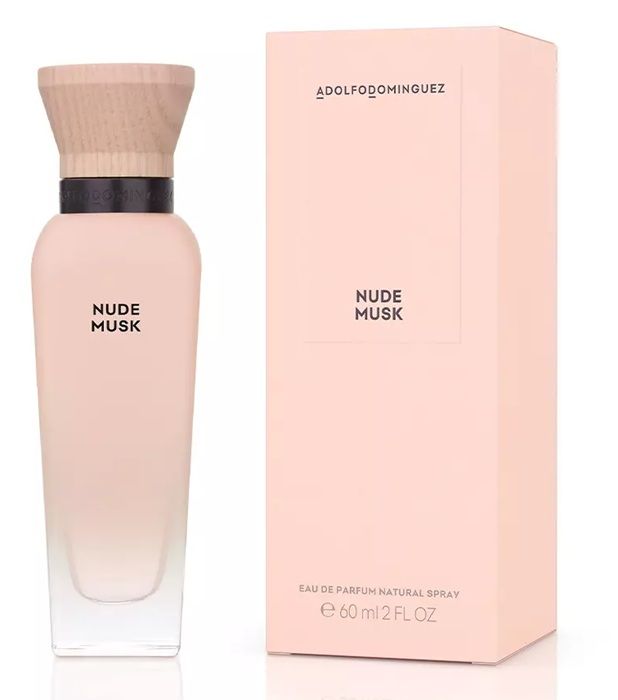 Adolfo Dominguez Nude Musk Apa de parfum pentru femei 60ml ambalaj