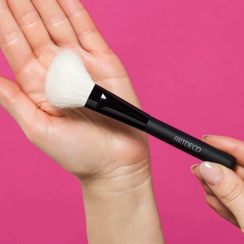 Artdeco Pensula Fard de Obraz Blusher Brush Premium Quality