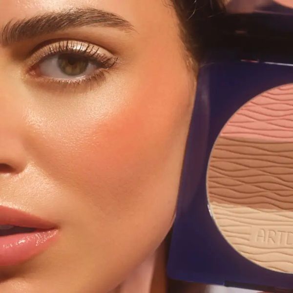 Artdeco Pudra Bronzanta All Seasons Mermaid Kiss Bronzing Powder 13.5g 