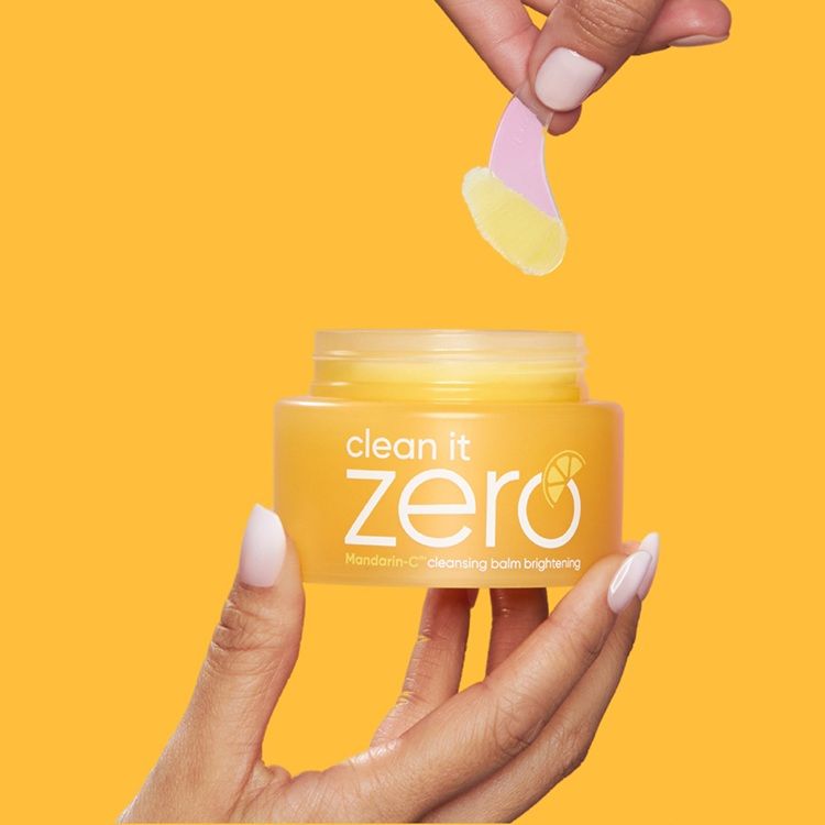 Banila Co. Clean It Zero Mandarin C Cleansing Balm aplicator