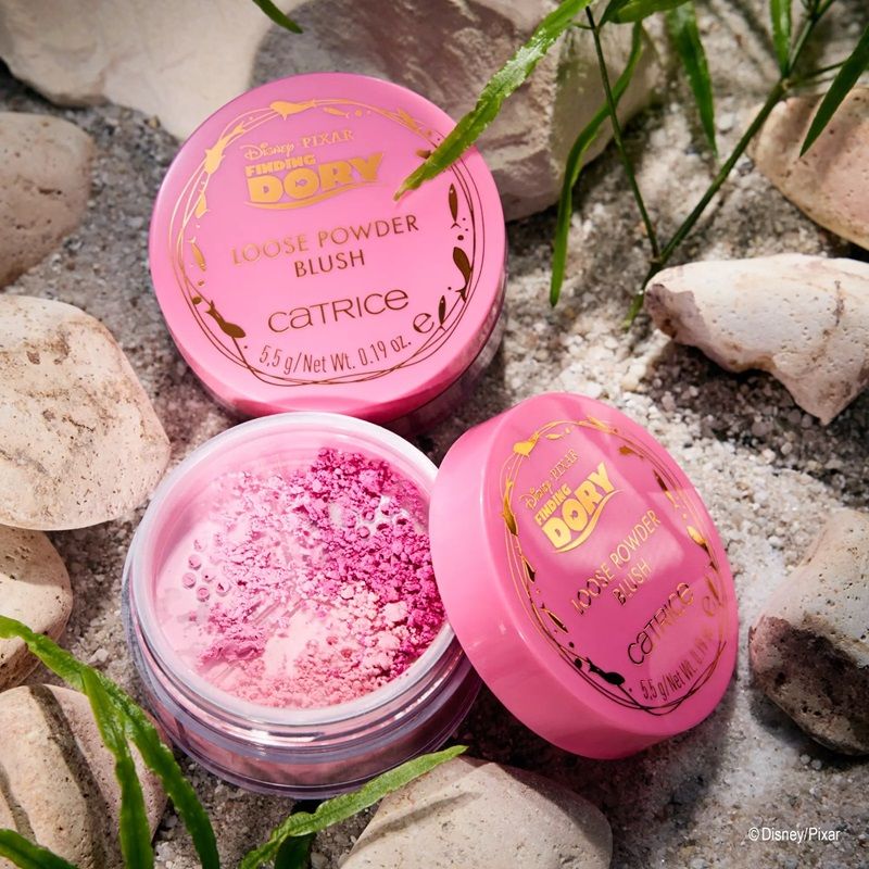 Catrice Fard de Obraz Disney Pixar Finding Dory Blush Loose Powder 010 Reef Reflection 5.5g