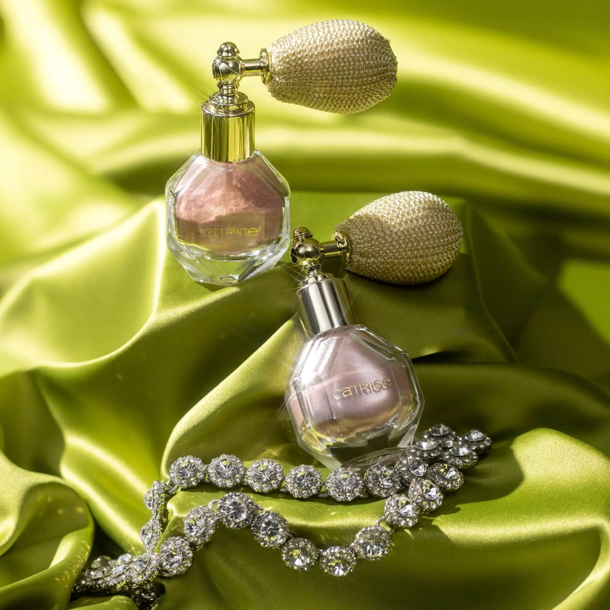 Catrice Iluminator Pulbere My Jewels My Rules Highlighting Dust C01 Jewels All Over Me 3.5g