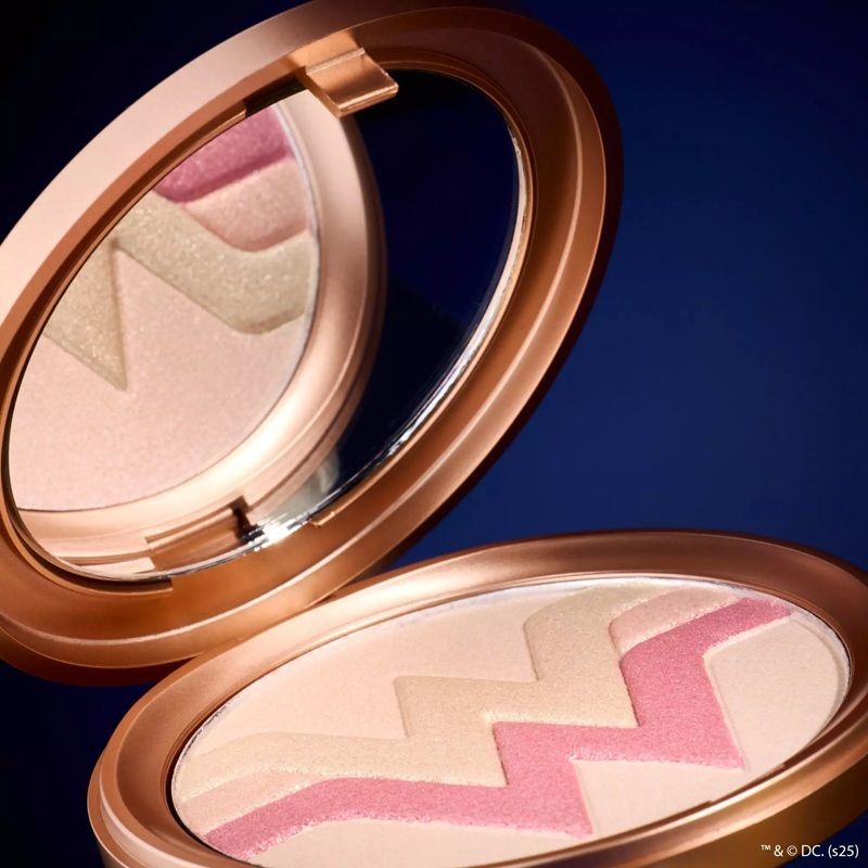 Catrice Iluminator Wonder Woman Multiglow Magic Highlighter 8 g 