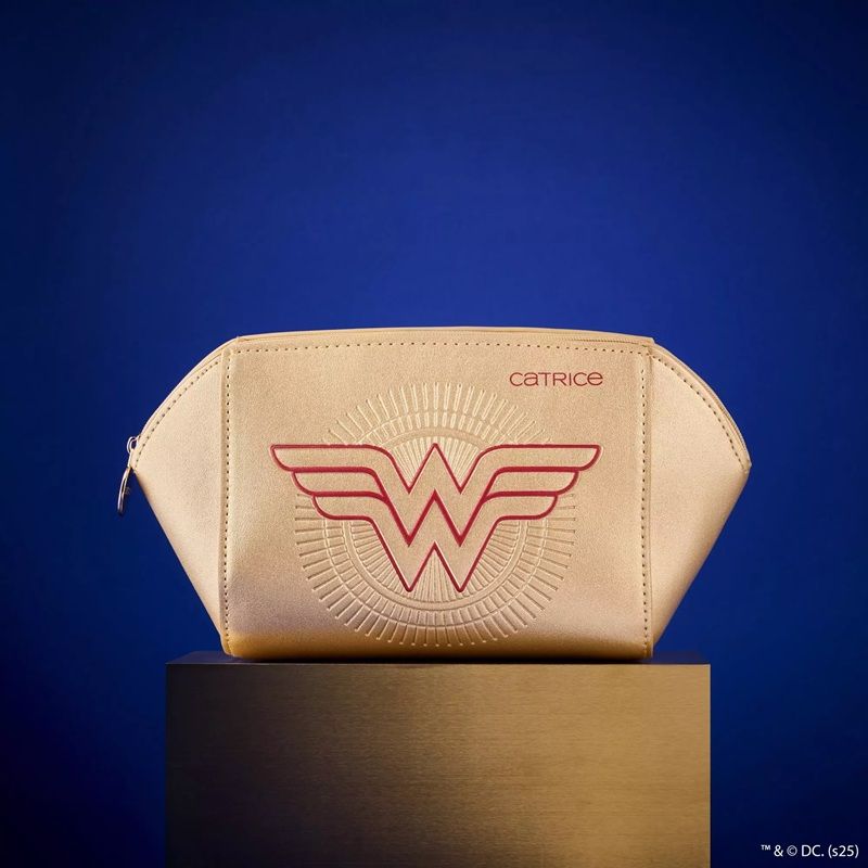 Catrice Portfard Wonder Woman Make-up Bag 