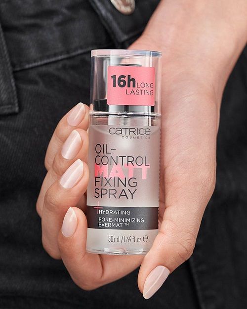 Catrice Spray Fixare Machiaj Oil-Control Matt Fixing Spray 50ml