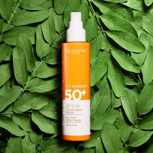 Clarins Sun Care Lotiune Spray pentru Corp cu Protectie Solara SPF50 150ml