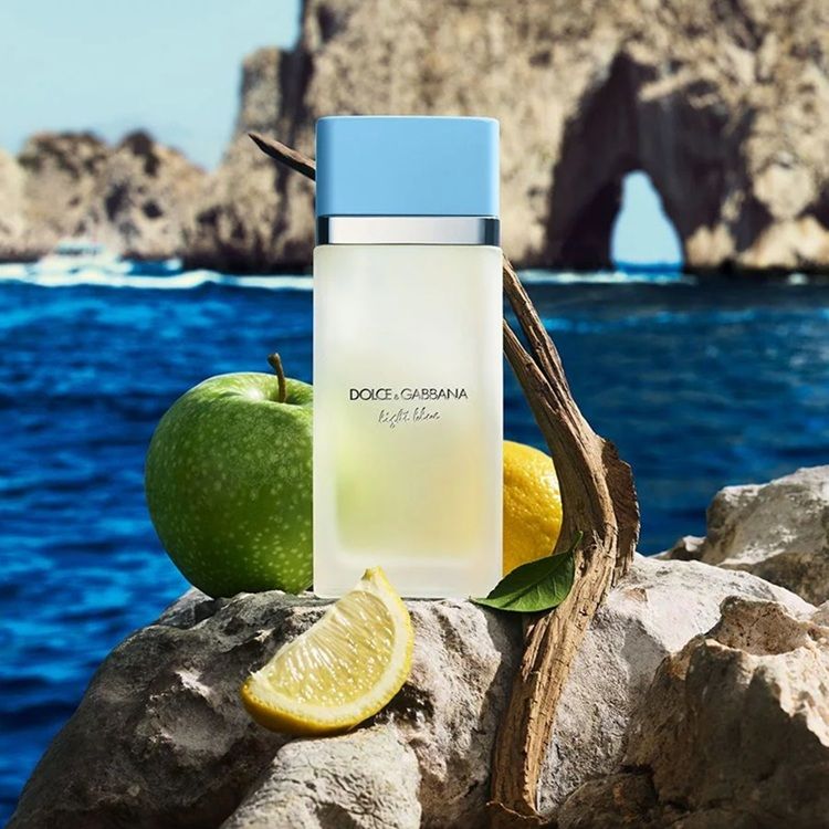 D&G Light Blue Femme Apa de toaleta Reincarcabila prezentare
