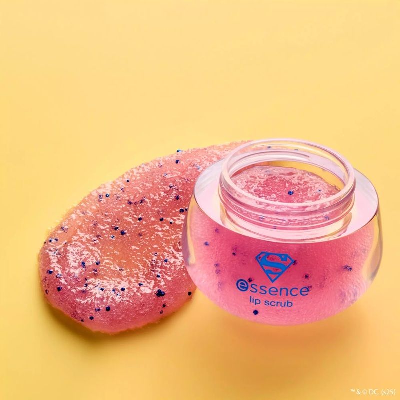 Essence Exfoliant de buze Superman Lip Scrub 11g
