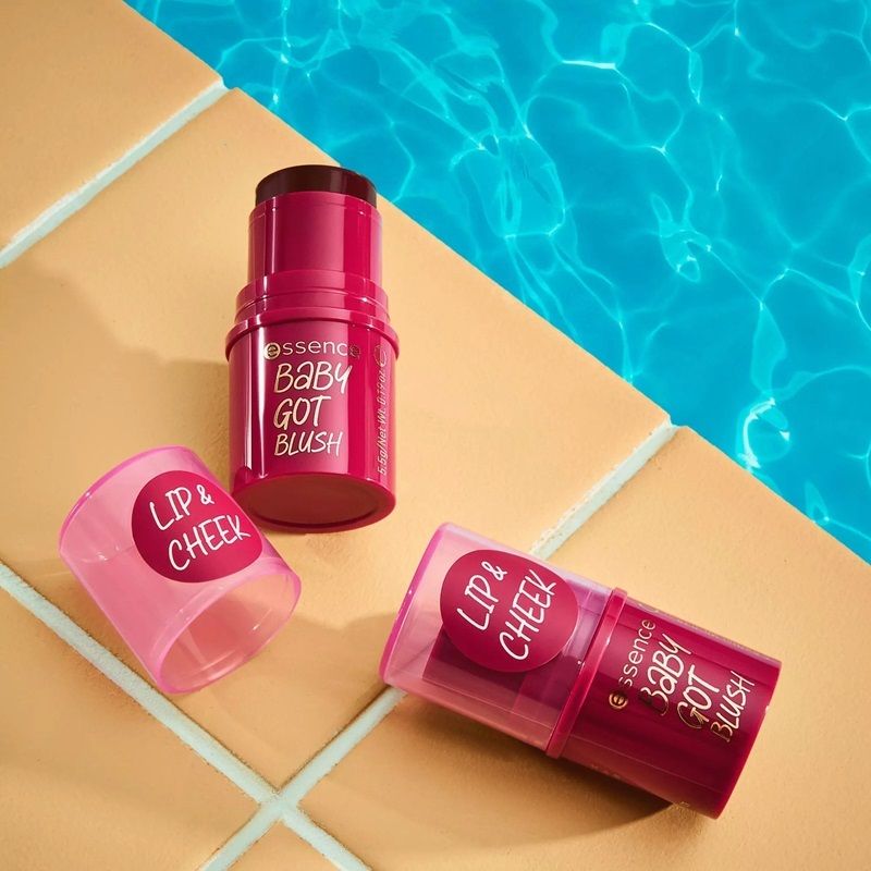 Essence Fard de Obraz Stick Baby Got Blush 50 Cherry Cherry Baby 5.5g