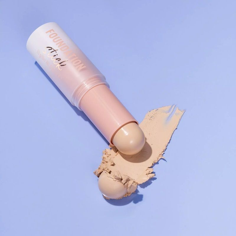 Essence Fond de Ten Foundation Stick 050 10g