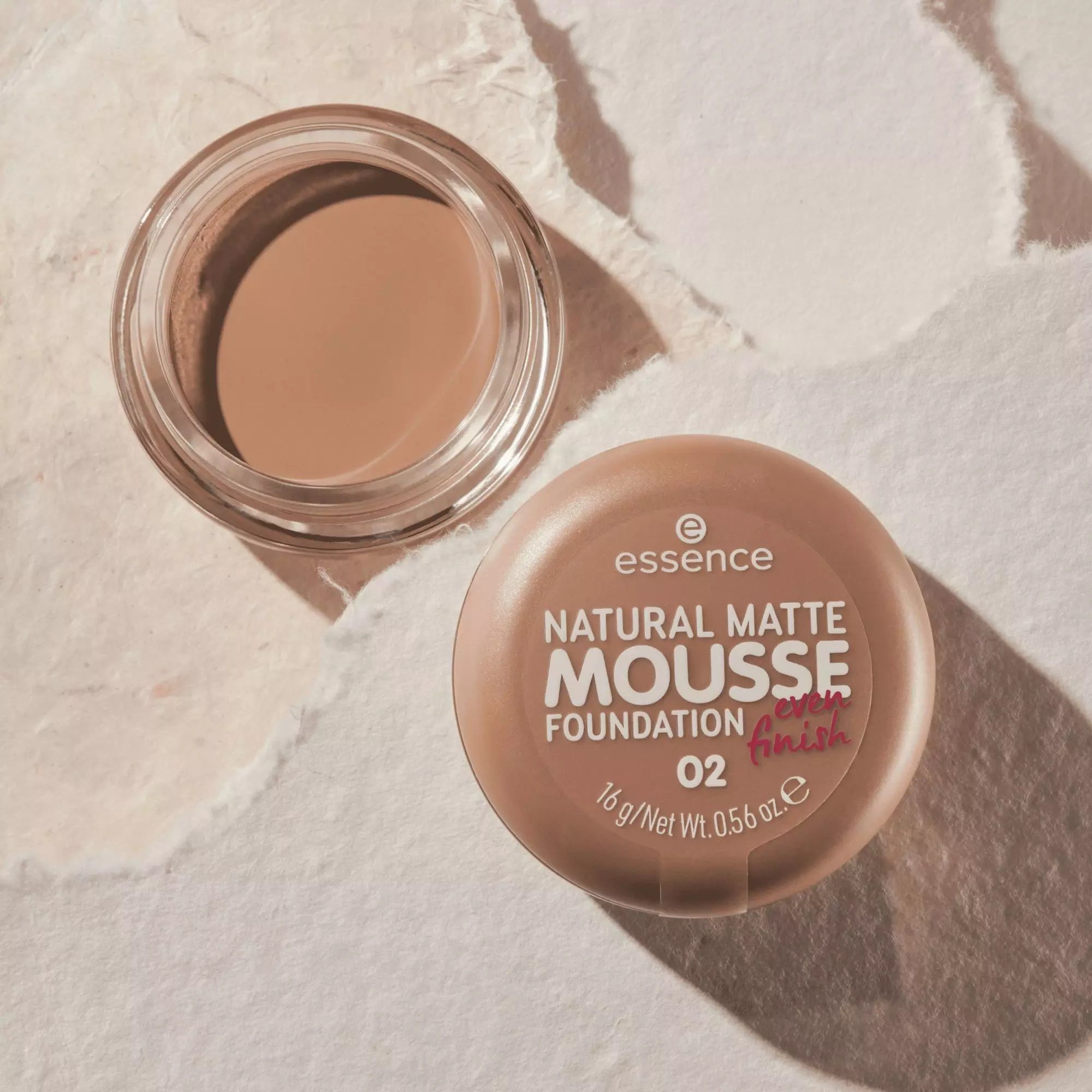 Essence Fond de Ten Spuma Natural Matte Mousse Foundation 02 16g