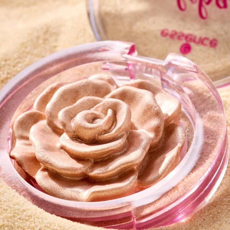 Essence Iluminator Aloha, Babes! Flower Highlighter 6.95g