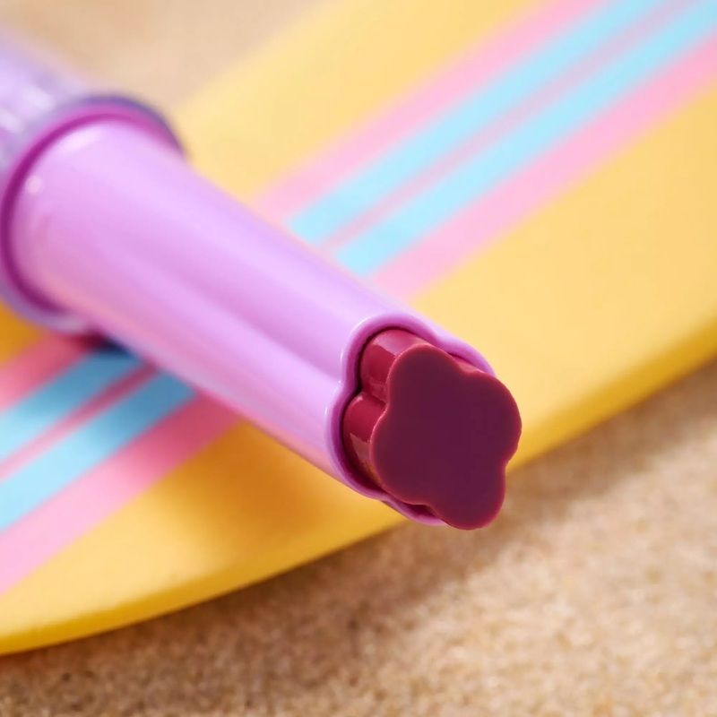 Essence Luciu de Buze Aloha, Babes! Gloss In Stick 1.6g