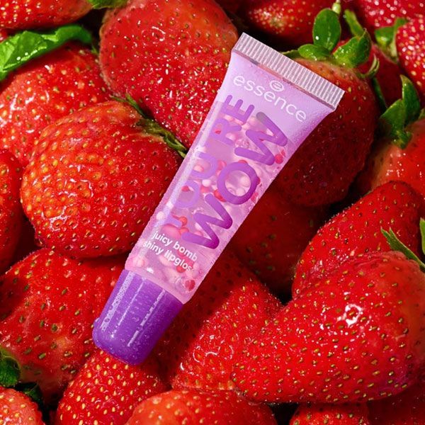Essence Luciu de Buze Juicy Bomb Say It WIth Juicy Lipgloss 04 Strawberry Splash 10ml