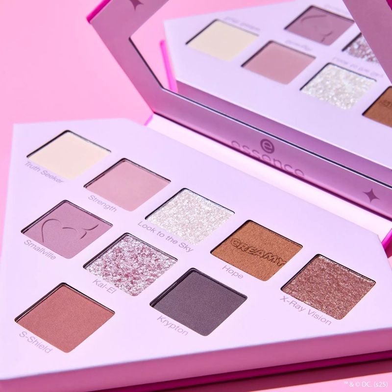 Essence Paleta fard de ochi Superman Eyeshadow Palette 01 Find Your Power 7g 