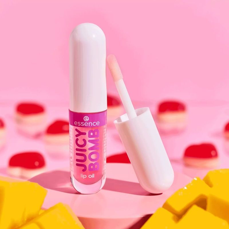 Essence Ulei de Buze Party Juicy Bomb Lip Oil 03 Marvelous Mango 2.4ml