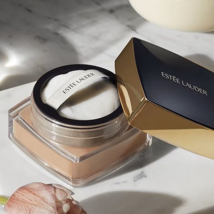 Estee Lauder Double Wear Loose Powder Sheer