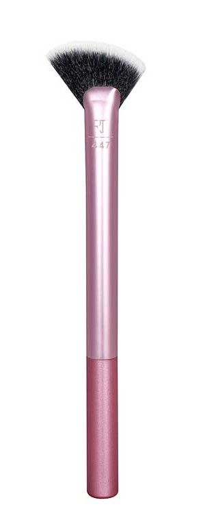 Real Techniques Pensula Cheek Sheer Radiance Fan Brush