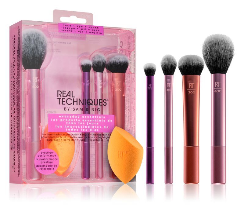 Real Techniques Set Pensule + Beauty Blender Everyday Essentials