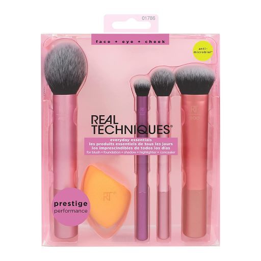 Real Techniques Set Pensule + Beauty Blender Everyday Essentials