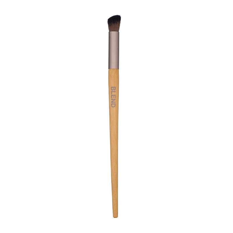 Seventeen Pensula Fard Blend Brush Bamboo Handle