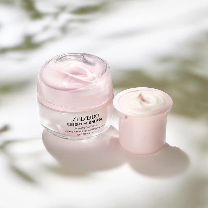 Shiseido Essential Energy Hydrating Crema de zi SPF20 reincarcabila