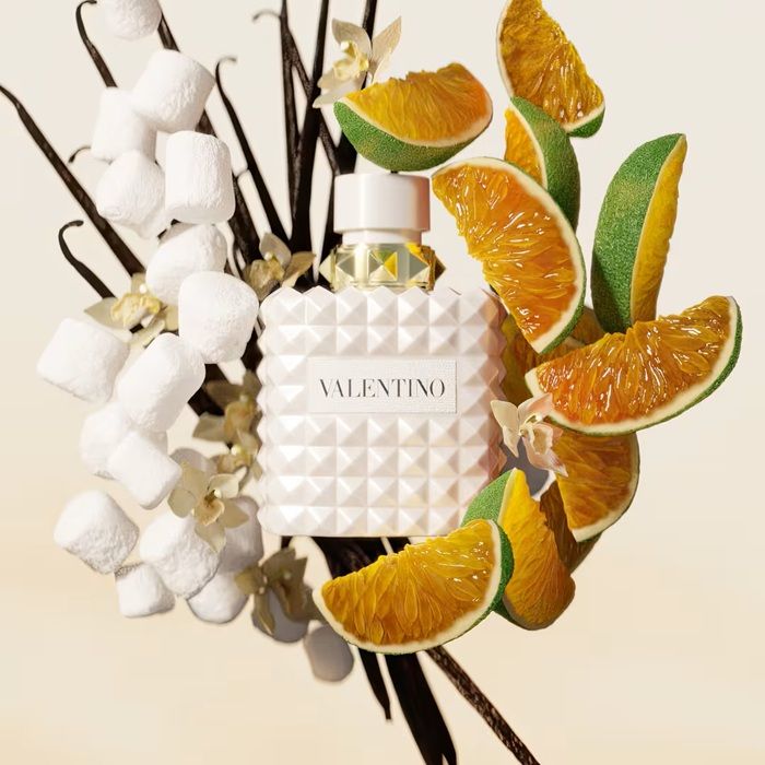 Valentino Donna Born In Roma Ivory Apa de parfum note
