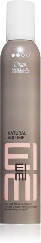 Wella Professionals Eimi Natural Volume Spuma fixare usoara/medie 300ml