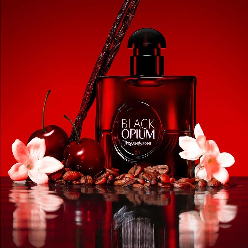 Yves Saint Laurent Black Opium Over Red Eau de parfum